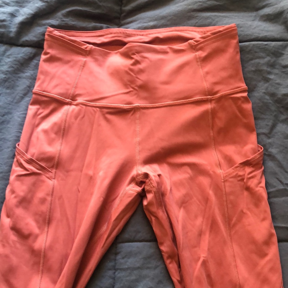 Lululemon fast and free